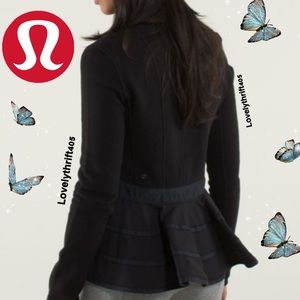 Lululemon Ruffled Up Pullover Size 2